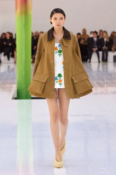 Look 20